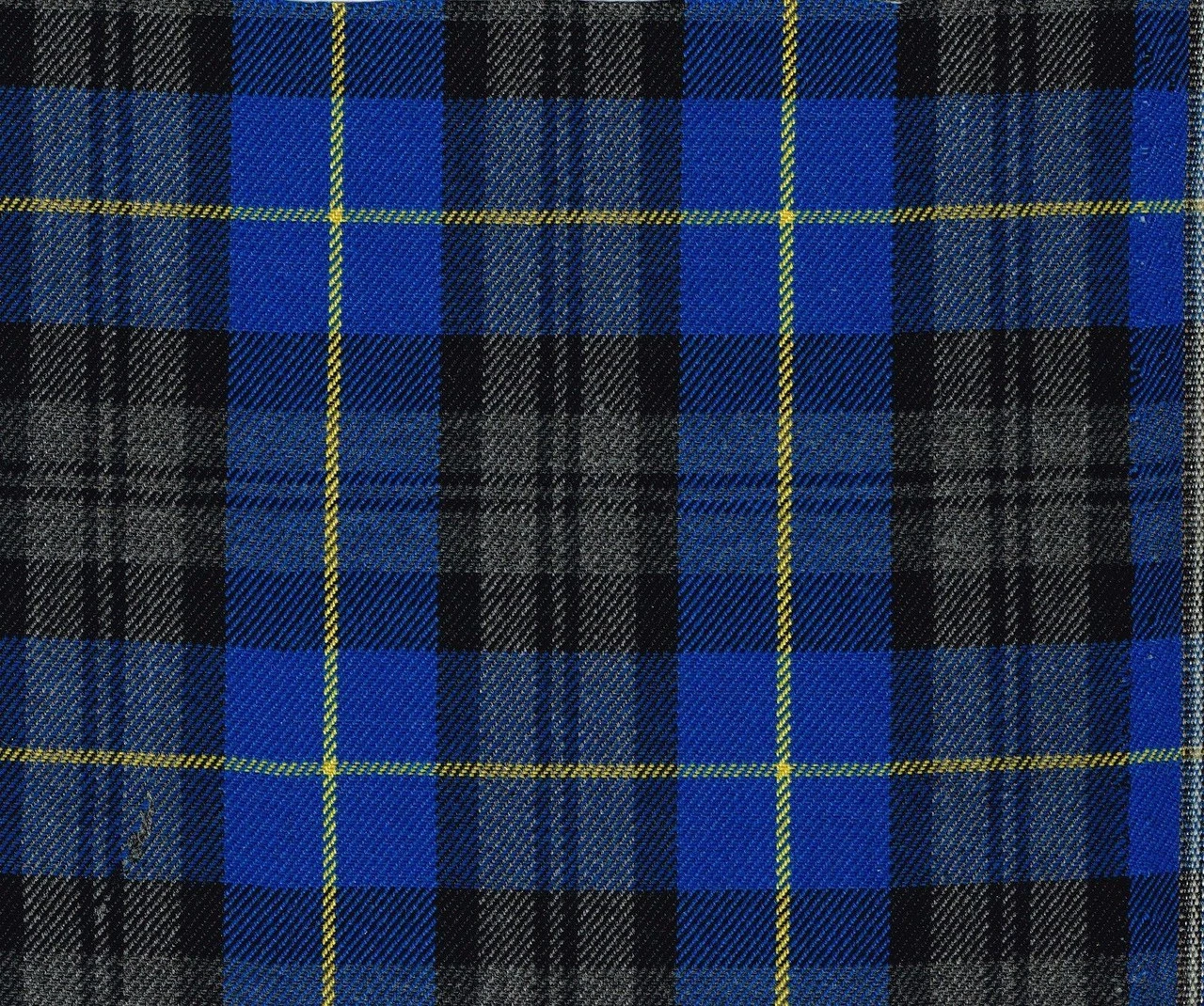 Ladies PolyViscose Tartan Poncho / Shawl Robert Burns Night Fancy Dress 5 Ladies PolyViscose Tartan Poncho / Shawl Robert Burns Night Fancy Dress - Image 5